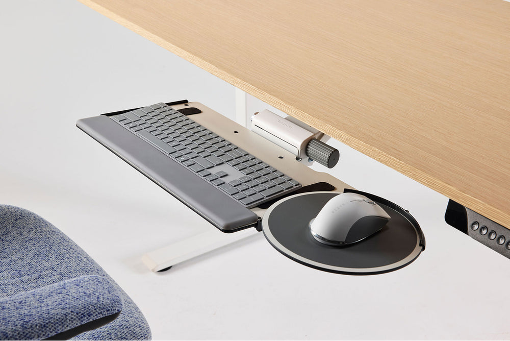 Creates a stable workstation