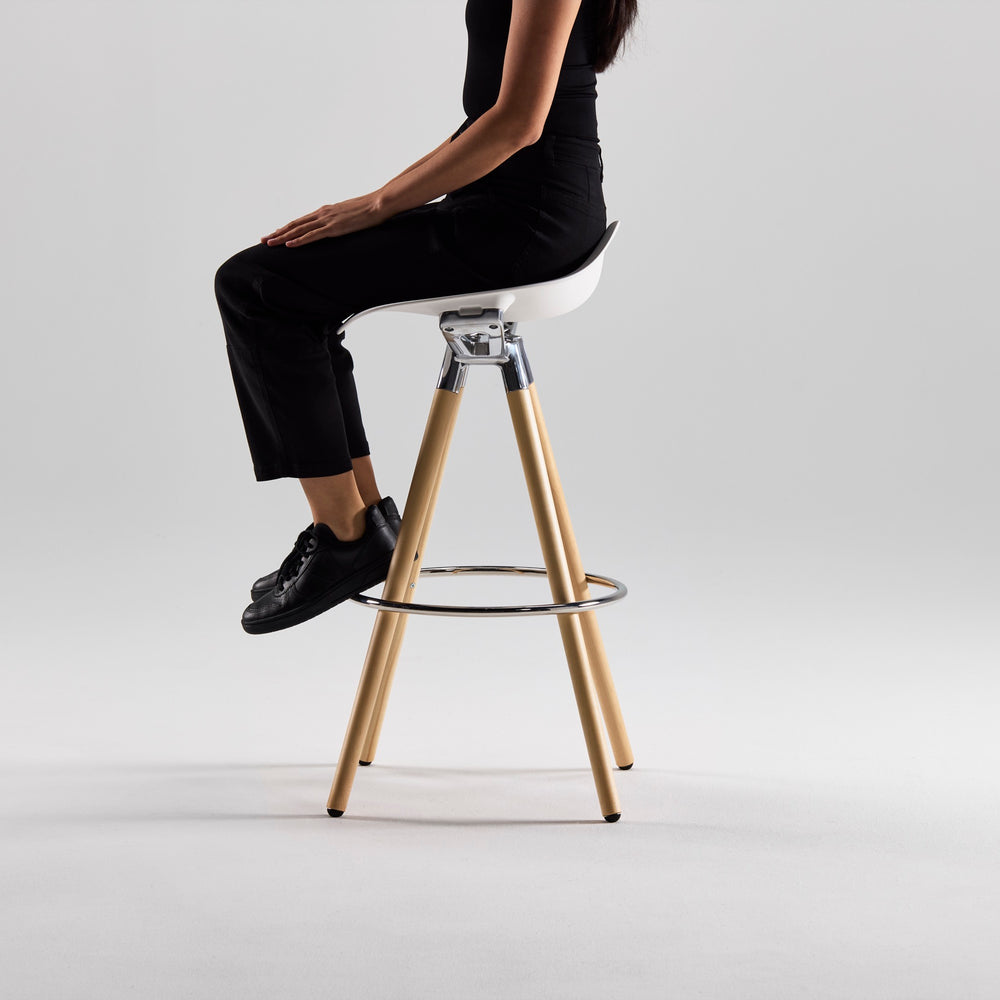 Supportive ergonomic seat design